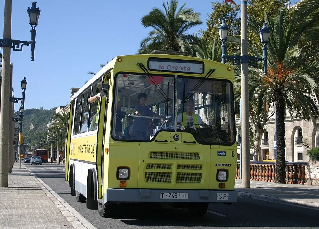 Vista delantera del Pegaso 5081/1 Cirereta